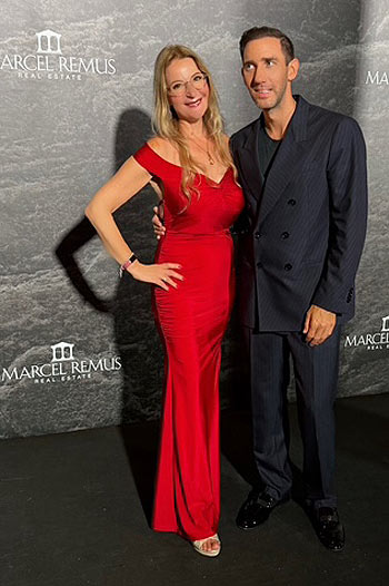 Barbara Osthoff und Marcel Remus (re.) bei der Remus Lifestyle Night am 31.07.2025 in Palma de Mallorca (©Foto: Franziska Krug/Marcel Remus via Getty Images) 